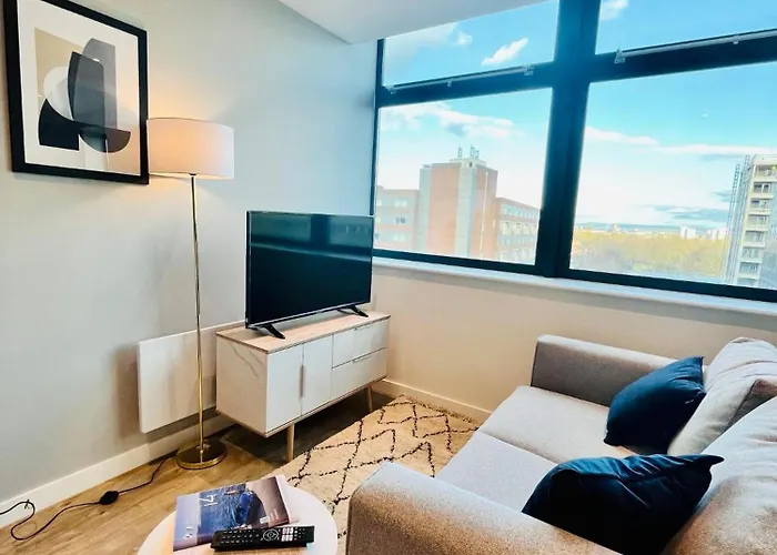 Spectacular Studio Apartment Near To Old Trafford Stadium